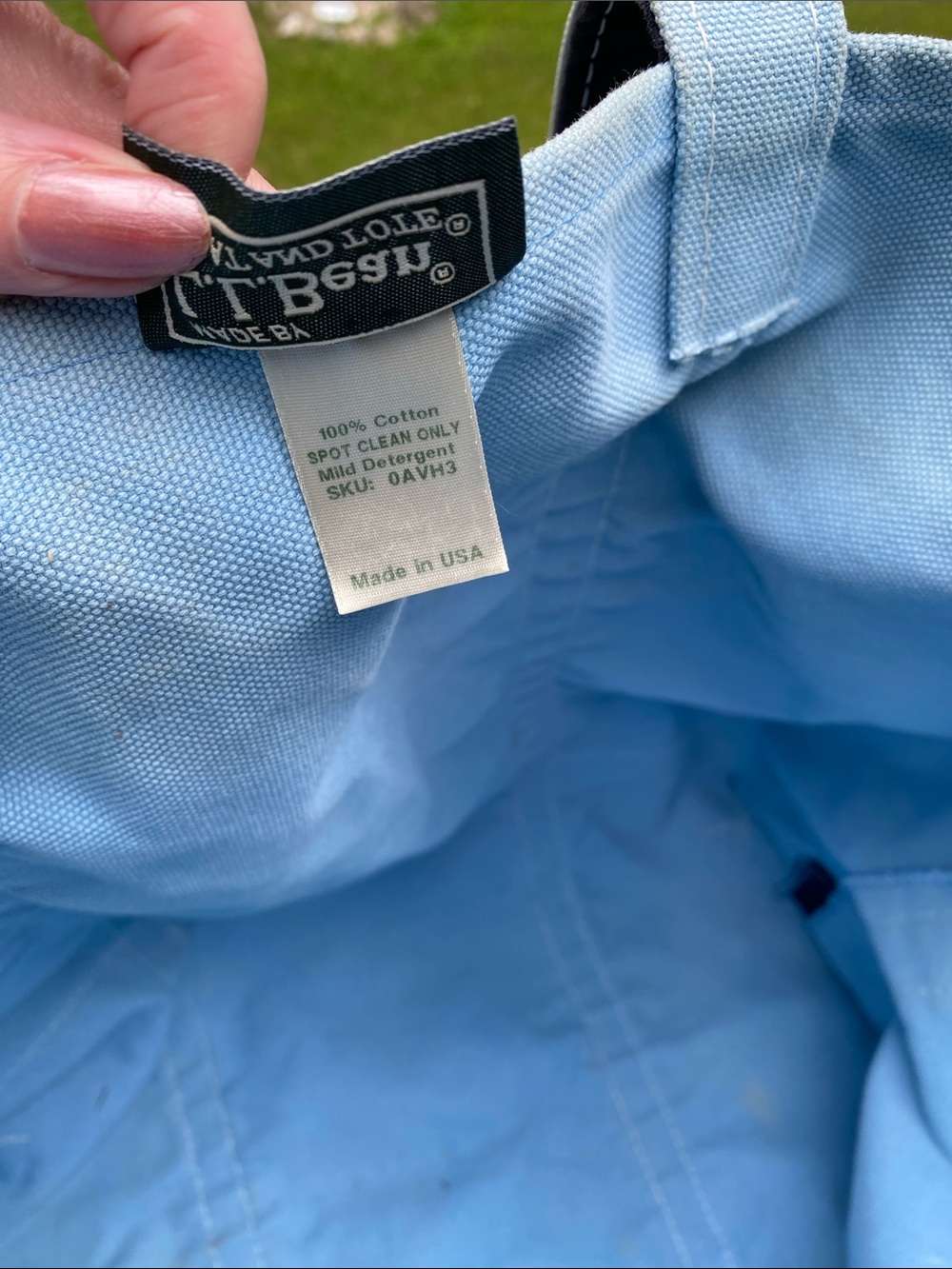 L.L.Bean BOAT AND TOTE Extra Large 0AVH3 Dark Blue Light Blue Red Pocket - Picture 5 of 17